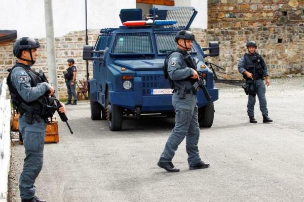 Kosovo Tuntut Serbia Tarik Pasukannya dari Perbatasan