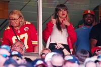 Romansa Travis Kelce dan Taylor Swift Kian Memanas, NFL Tegaskan Fokus pada Football