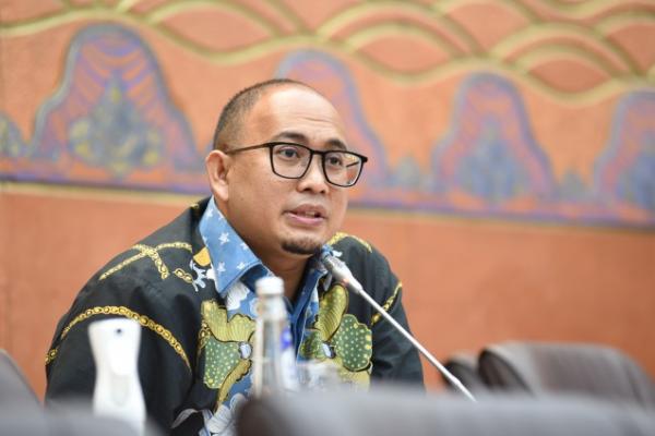 Andre Rosiade Terpilih Aklamasi jadi Ketua IKM