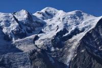 Riset: Ketinggian Mont Blanc Menyusut Lebih Dua Meter dalam Dua Tahun