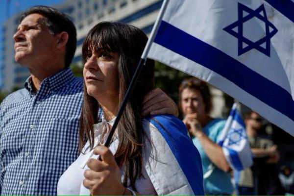 Berduka dan Gelisah, Warga Yahudi dan Muslim AS Cari Hiburan