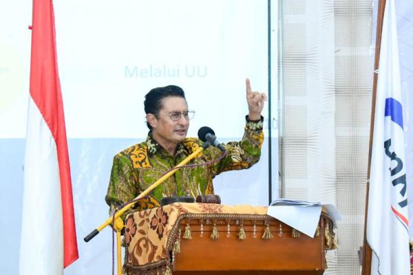 Fadel Muhammad Minta Dana Desa Diawasi dan Dimaksimalkan 