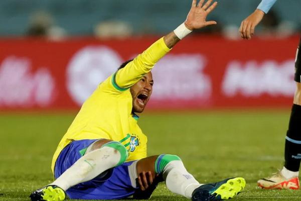 Hasil Kualifikasi Piala Dunia Uruguay vs Brasil Skor 2-0, Neymar Cedera dan Menangis