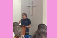 Bersama Jemaat, Pendeta Frans Gelar Doa Bersama Pasangan AMIN Lancar Daftar ke KPU