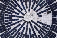 Swiss Ubah Antena Satelit Usang Menjadi Pembangkit Listrik Tenaga Surya