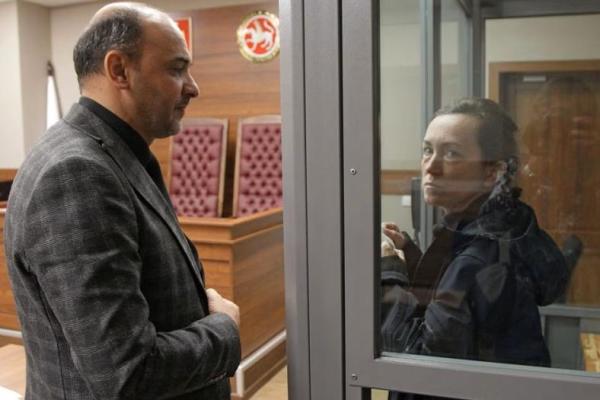 Pengadilan Rusia Perpanjang Lagi Penahanan Jurnalis AS hingga 5 Desember