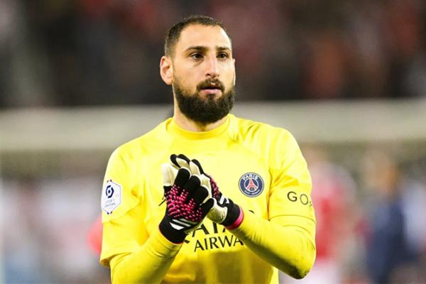 Gianluigi Donnaruma Tepis Rumor Hengkang dari PSG