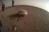 Temukan Petunjuk Baru, Ilmuwan Identifikasi Lapisan Cair di Mars