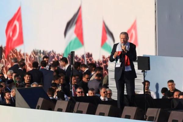 Peringati 100 Tahun Turki bersama Demonstran, Erdogan Sebut Israel Penjajah