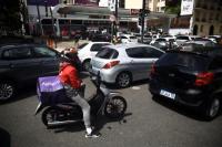 Krisis Bahan Bakar, Pengemudi Argentina seperti Berburu Air di Gurun