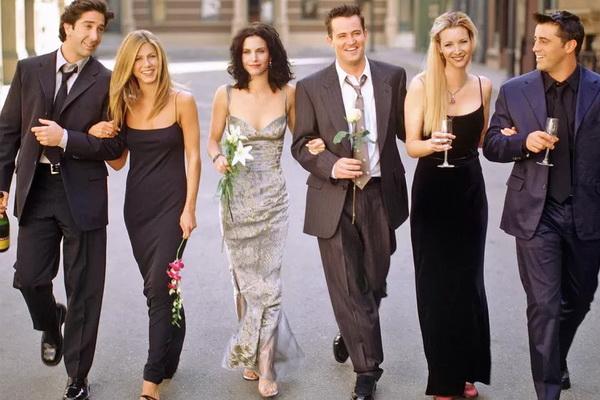 Lisa Kudrow tak Terkejut dengan Popularitas `Friends` Masih Tinggi Setelah 30 Tahun