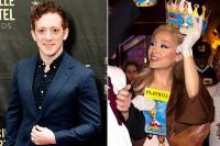Ariana Grande Semangati Pacarnya Ethan Slater di Pertunjukan Pertama Spamalot Broadway