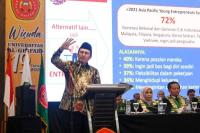Fadel Muhammad Dorong Sarjana Baru Berani Jadi Entrepreneur