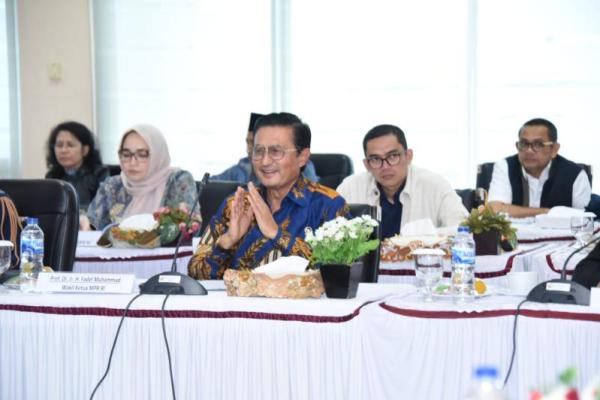 Fadel Minta BPK Tidak Hanya Memeriksa Tapi Juga Memberi Penyuluhan