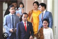 Paksakan Gibran Cawapres, Pengamat: Keluarga Jokowi Terbius Kekuasaan