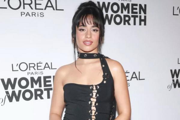 Promosikan Tur Lewat TikTok, Camila Cabello Sindir Perjalanan Mahal Katy Perry ke Luar Angkasa