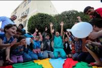 Kisah Pilu dan Traumatis Anak-anak Gaza Kehilangan Keluarga, `Suara Ayahku Memudar`