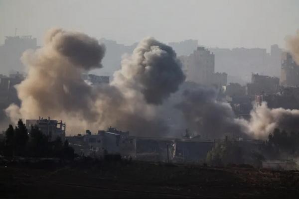Jelang Gencatan Senjata, Israel Bombardir Gaza Tanpa Henti