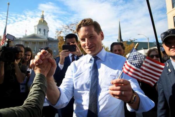Manfaatkan Dukungan Rendah dan Usia Biden, Phillips Calonkan Diri Jadi Presiden dari Demokrat