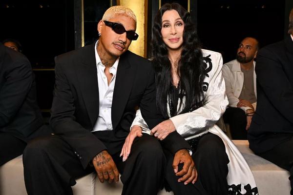 Cher Merasa Bangga dengan Pacarnya Alexander Edwards yang Berkelahi dengan Travis Scott