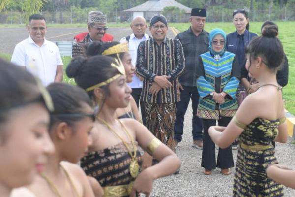 Mendes PDTT Puji Pencapaian 15 Tahun Usia Kabupaten Sabu Raijua