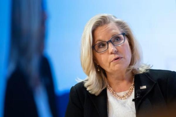 Anggap Trump Ancam Demokrasi, Liz Cheney akan Jadi Capres AS Pihak Ketiga