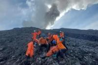 Korban Tewas Letusan Gunung Marapi di Suatera Barat Menjadi 22 Orang, Satu Masih Hilang