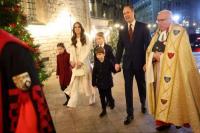 Tiga Anak Pangeran William Dukung Sang Ibu Kate Middleton di Konser Natal