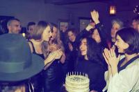Gigi Hadid hingga Zoe Kravitz, Pesta Ultah Ke-34 Taylor Swift Bertabur Bintang