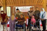 Gandeng Kemensos, Wisnu Wijaya Salurkan Bantuan Disabilitas di Semarang