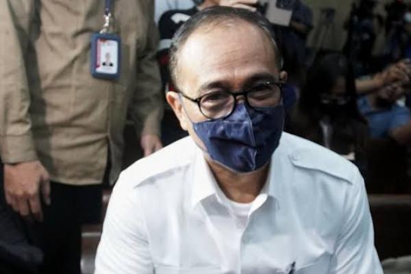 Hakim Vonis Rafael Alun Trisambodo 14 Tahun Penjara