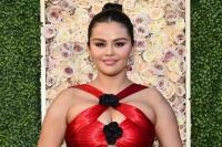 Dituduh Penggemar Operasi Plastik, Ini Jawaban Selena Gomez