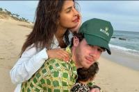 Nick Jonas dan Priyanka Chopra Gelar Pesta Ultah Bertema Elmo untuk Putrinya Malti