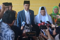 Bantah Menteri Mundur, Jokowi: Setiap Hari Rapat, Nggak Ada Masalah