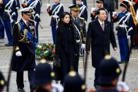 Istrinya Terima Hadiah Tas Dior, Presiden Korsel Terancam dalam Pemilu