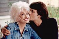 Kehilangan Suaminya Carl Dean, Dolly Parton tak Bisa Menulis Lagu