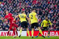 Bekuk Burnley 3-1, Liverpool Kembali Aman di Puncak Klasemen