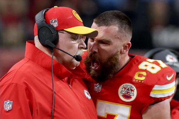 Mengapa Travis Kelce Meledak Marah dengan Pelatih Chiefs Andy Reid Selama Super Bowl 2024?