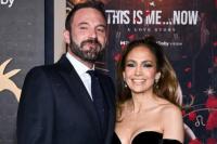 Jennifer Lopez Gandeng Ben Affleck di Premiere Film This Is Me...Now: A Love Story