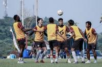 Arema FC Antusias Berlatih di Bawah Kepelatihan Widodo Cahyono Putro,