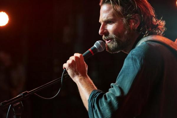 Bradley Cooper Kenang Pertemuan Gila dengan Beyonce untuk Peran A Star Is Born