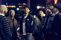 Sebelum Tewas Bunuh Diri, Vokalis Linkin Park Chester Bennington Rekam Lagu Friendly Fire