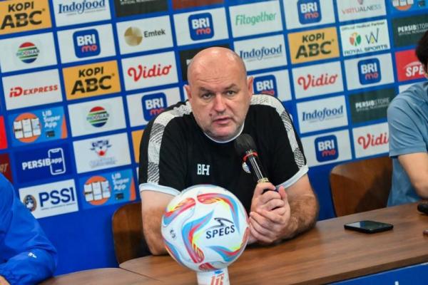 Bojan Hodak Antisipasi Kebangkitan Arema FC