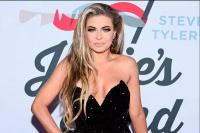 Bintang Baywatch Carmen Electra Resmi Pakai Nama Panggungnya