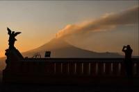 Gunung Berapi Meksiko Meletus 13 Kali Sehari, Penerbangan Alami Penundaan