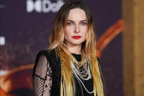 Premier Dune: Part Two, Rebecca Ferguson Tampil ala Glamor Gotik, Cantik dan Misterius!