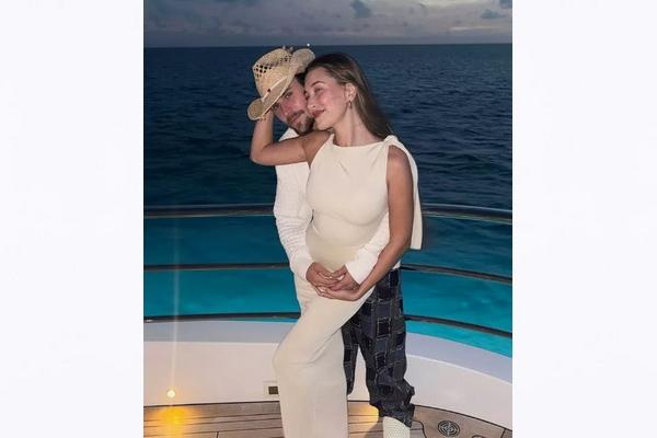 Pernikahannya jadi Sorotan, Ini Ucapan Hailey Bieber untuk Ulang Tahun Ke-30 Suaminya Justin Bieber