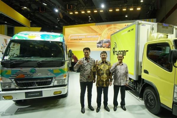 Mitsubishi Fuso Pamerkan Lima Truk Unggulan di GIICOMVEC 2024 (Istimewa) 