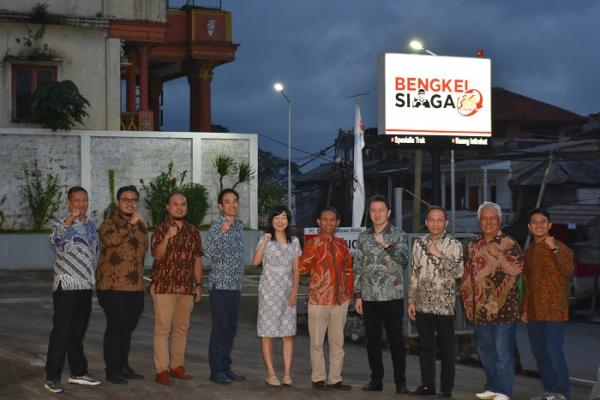 Maksimalkan Layanan, Mitsubishi Fuso Buka Bengkel Siaga 24 Jam di Ciawi