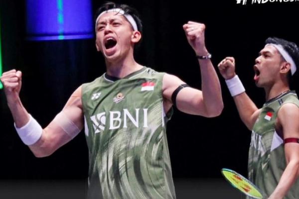 Ilustrasi - Pemain ganda putra Fajar Alfian/Muhammad Rian Ardianto melenggang ke Final Singapore Open 2024 (Foto detik) 